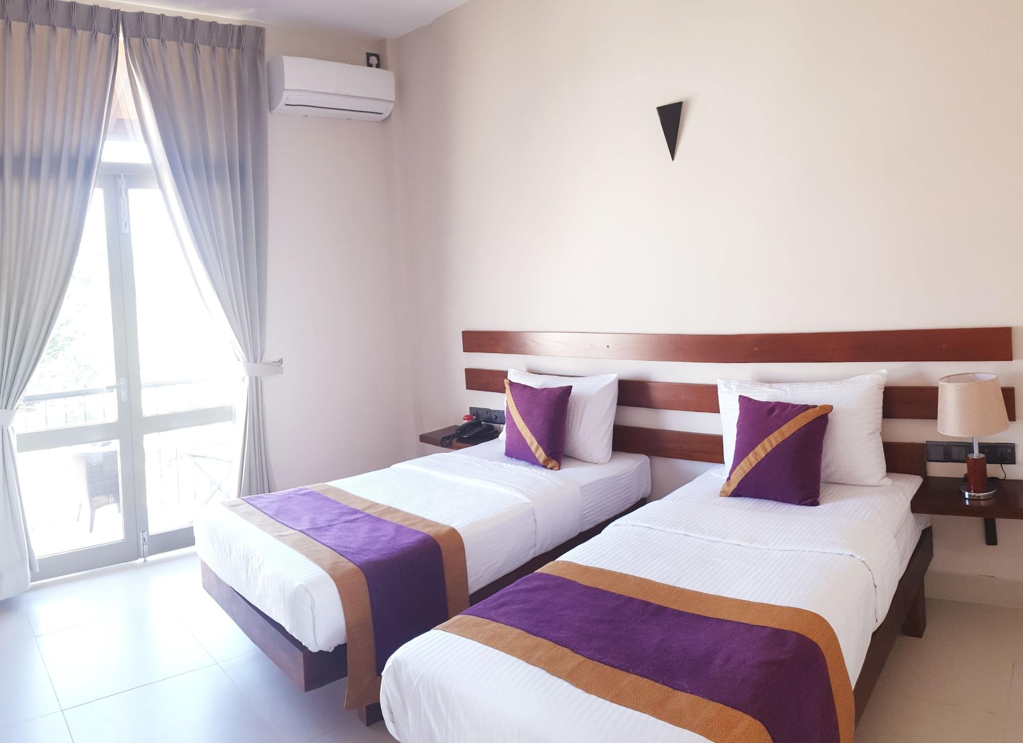 Hive 68 - Hotel And Resorts Negombo Exteriér fotografie